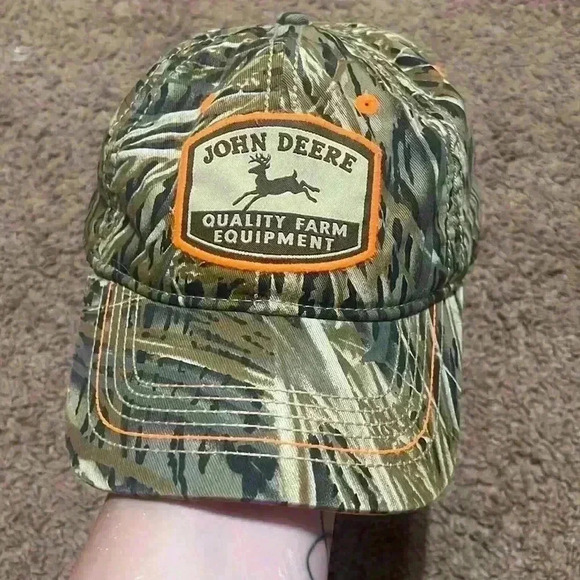 COPY - John Deere Camouflage Logo Patch Stitched Snapback Trucker Hunter Hat - Picture 1 of 6